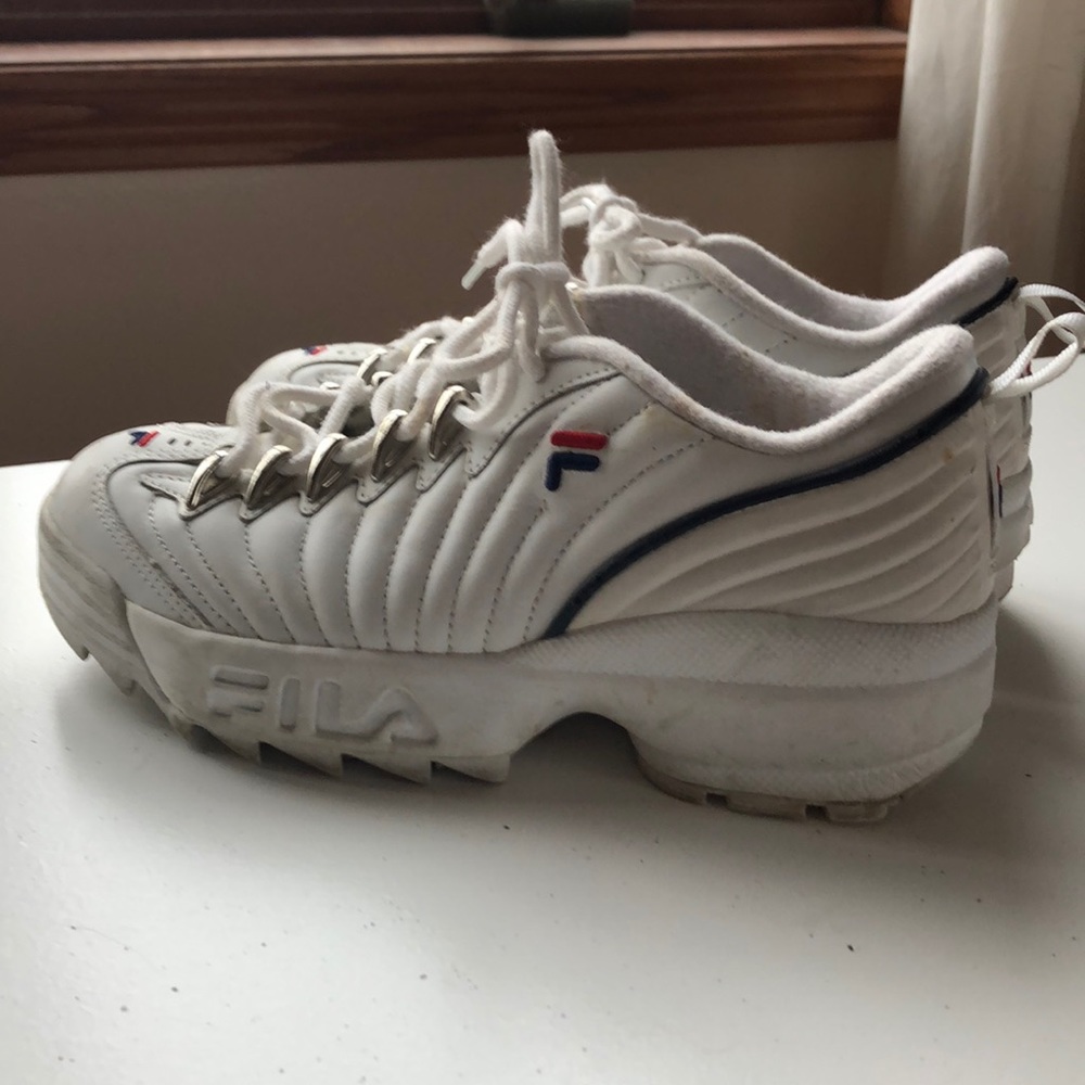 Fila tennis shoes